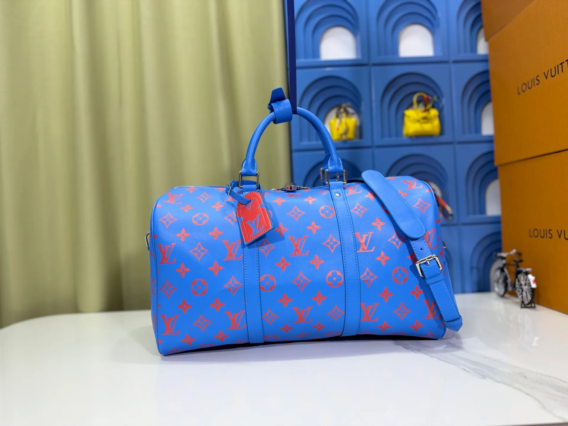 P340 M41418 New “louis vuitton’Iv travel bag travel bag louis vuitton High-definition hardware logo and inner compartment! Special lining. Smooth zipper and exquisite workmanship. A must-have for men. Size: 45x27x20.