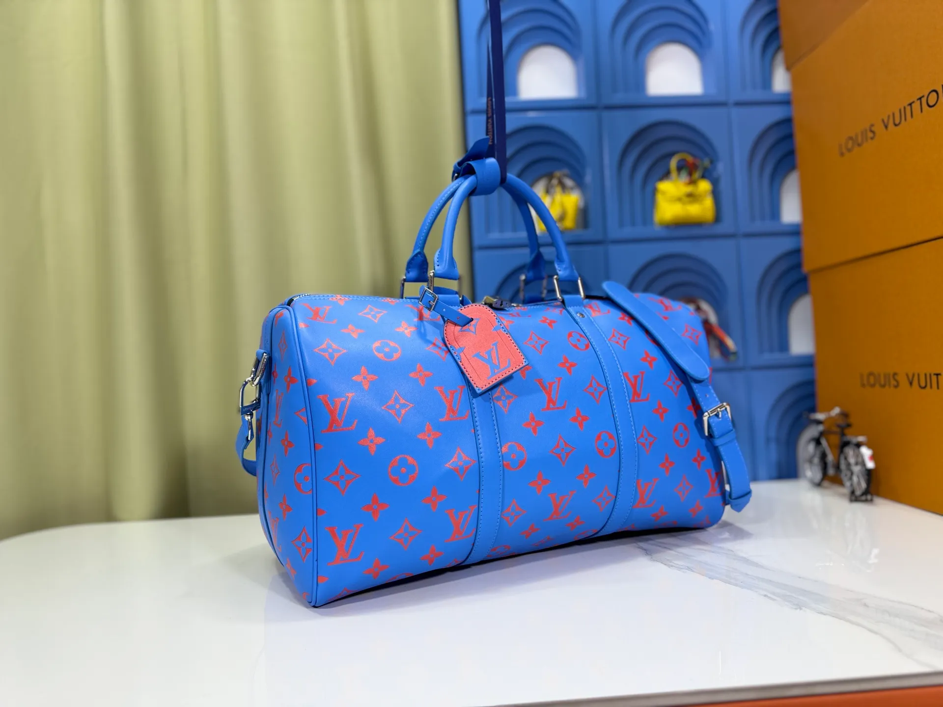 P340 M41418 New “louis vuitton’Iv travel bag travel bag louis vuitton High-definition hardware logo and inner compartment! Special lining. Smooth zipper and exquisite workmanship. A must-have for men. Size: 45x27x20.