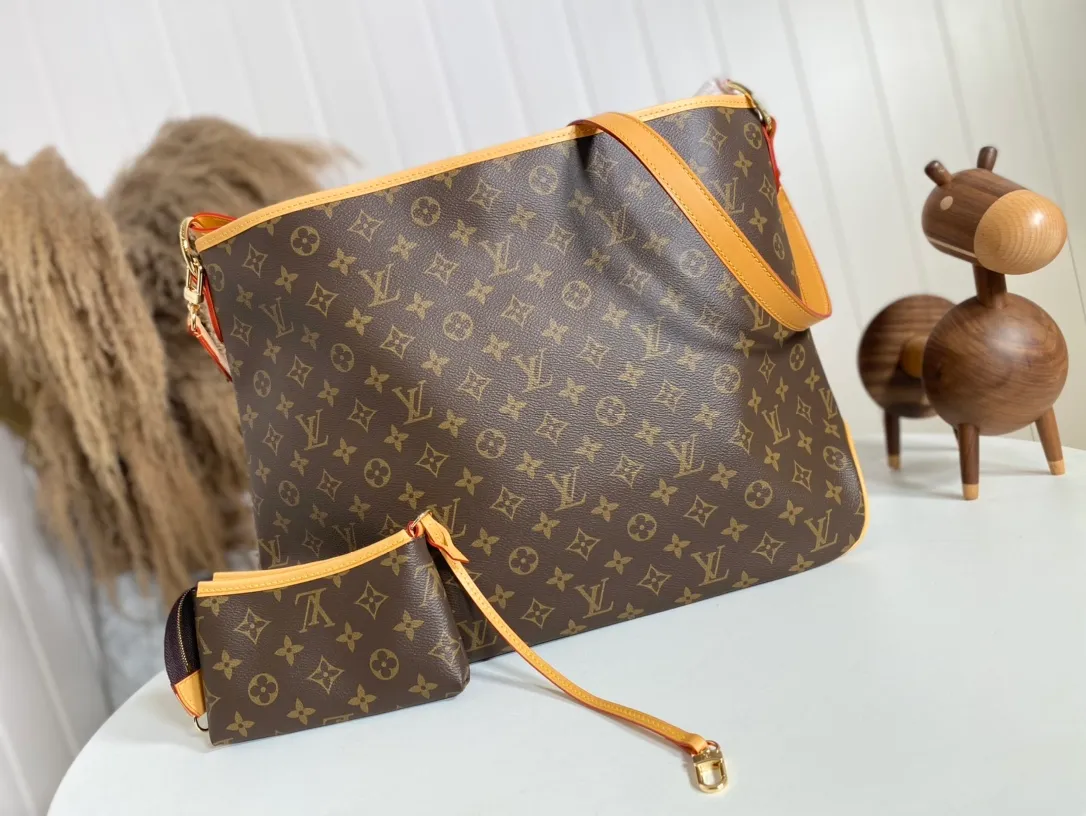 💰1100 Top original order M40353 presbyopic large size ✨GRACEFUL shopping bag GRACEFUL shopping bag with shoulder strap. Original monogram canvas texture with all-steel hardware. Exquisite pattern. Fashionable. Suitable for mixing and matching of various styles. Lightweight and large capacity design. Lightweight and practical. Dimensions: 52.0 × 30.0 × 20.0 cm