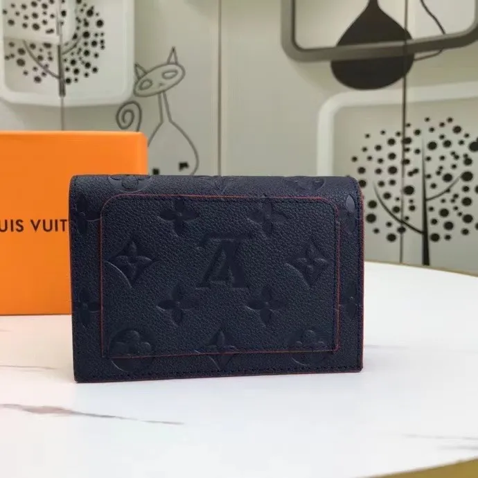 P150M80152 This Cléa wallet is made of Monogram Empreinte soft grained cowhide, embellished with Louis Vuitton's iconic Monogram embossed pattern. It has a stylish design, is exquisite and compact but has a spacious capacity. It is equipped with an external patch pocket, zipper coin pocket, banknote compartment and six credit card slots. Dimensions: 12 x 9 x 3.5 cm (length x height x width
