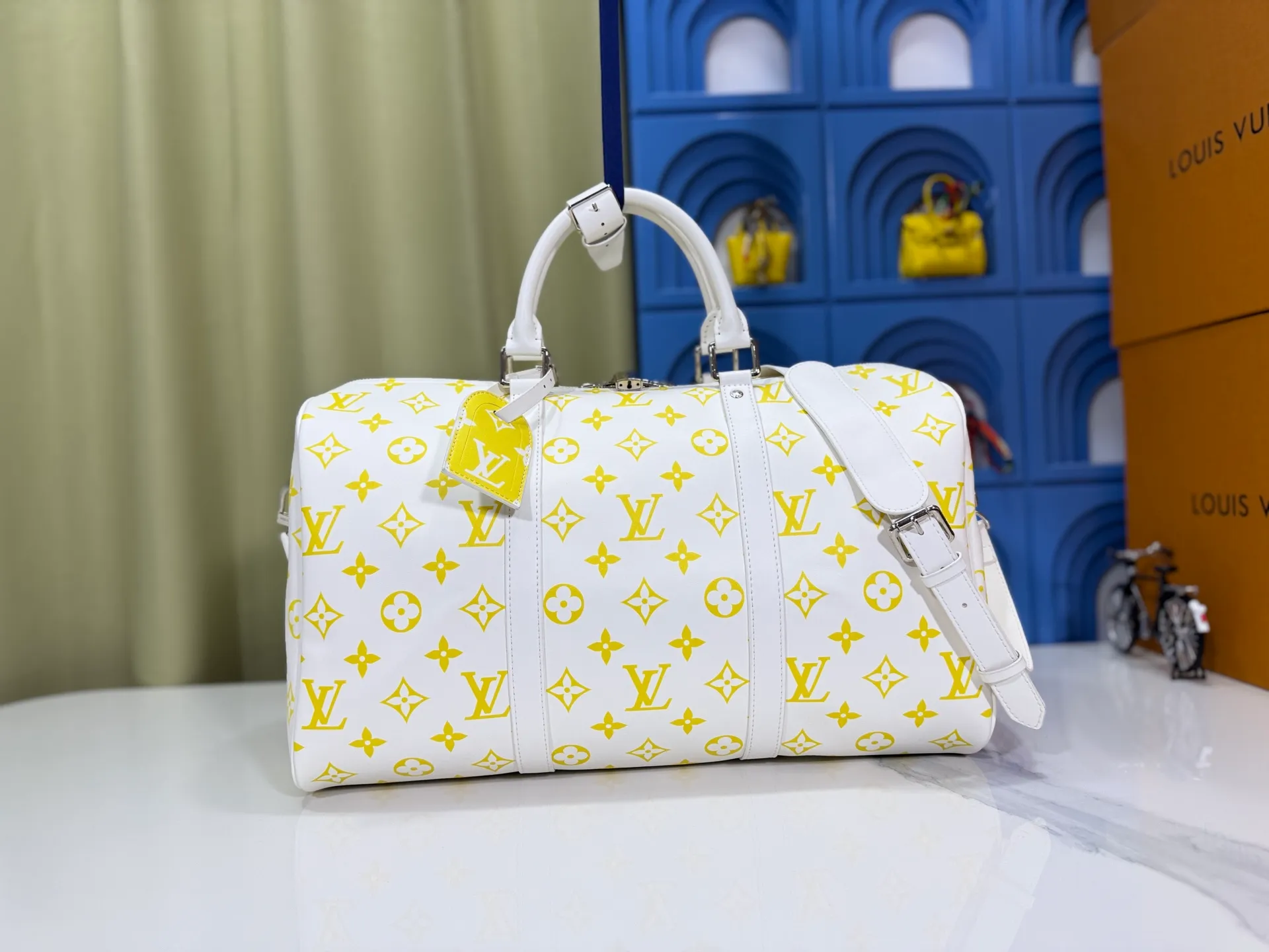 P340 M41418 New “louis vuitton’Iv travel bag travel bag louis vuitton High-definition hardware logo and inner compartment! Special lining. Smooth zipper and exquisite workmanship. A must-have for men. Size: 45x27x20.