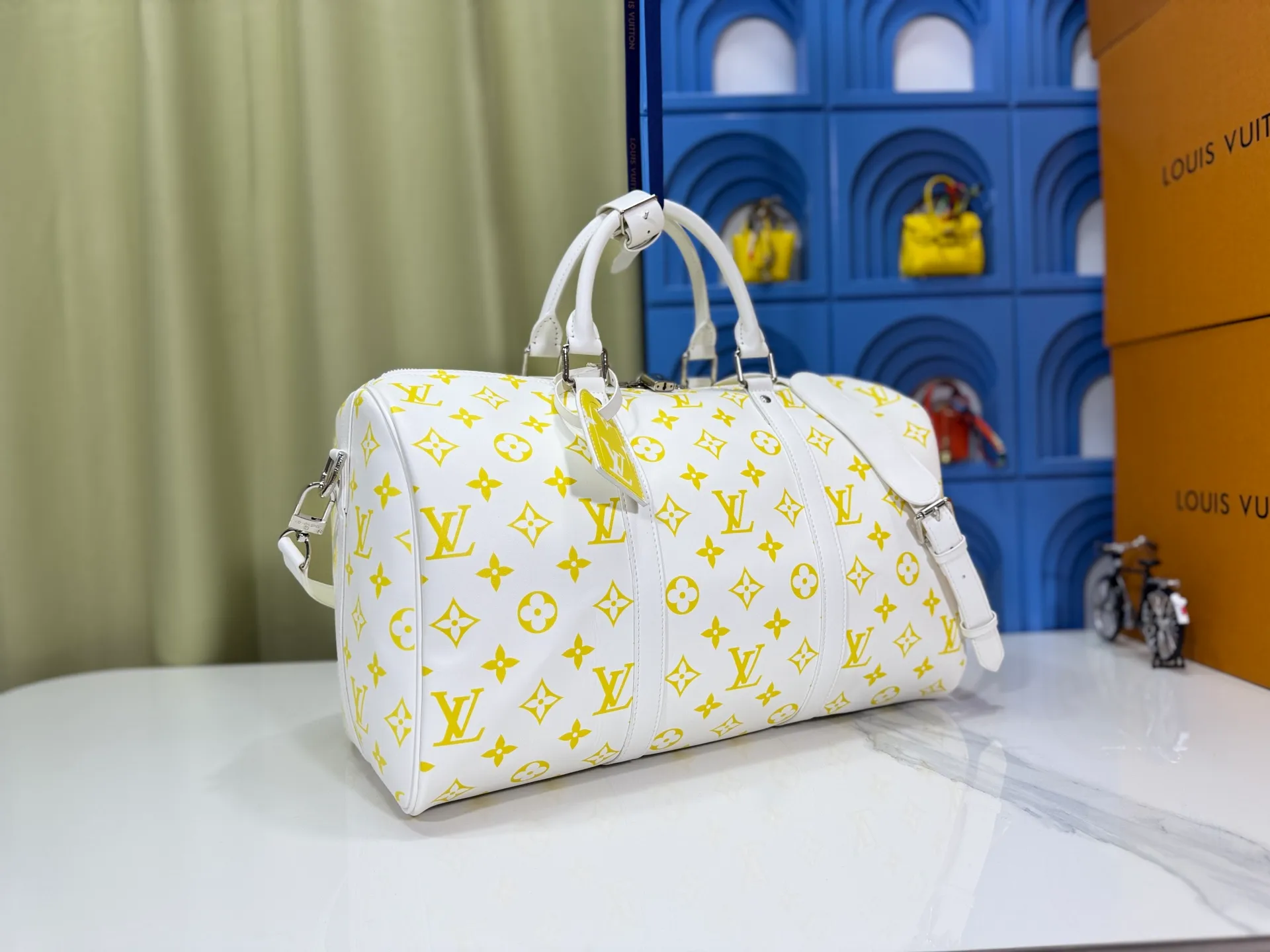 P340 M41418 New “louis vuitton’Iv travel bag travel bag louis vuitton High-definition hardware logo and inner compartment! Special lining. Smooth zipper and exquisite workmanship. A must-have for men. Size: 45x27x20.
