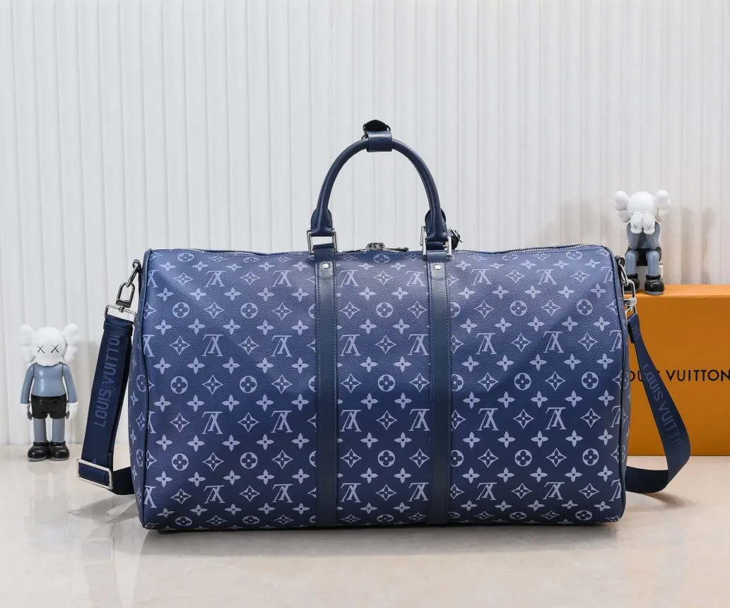 Batch 460M11558 41416 41414 Black Gradient Blue Green Louis Vuitton LV 24FW Monogram New Presbyopic Bag Louis Vuitton LV 24FW New Monogram Black Presbyopic Gradient Blue Presbyopic Series Messenger Messenger Bag Montsouris Satchel Keepall 55 Travel Bag Multiple Classic Styles Size: 55X27X20CM