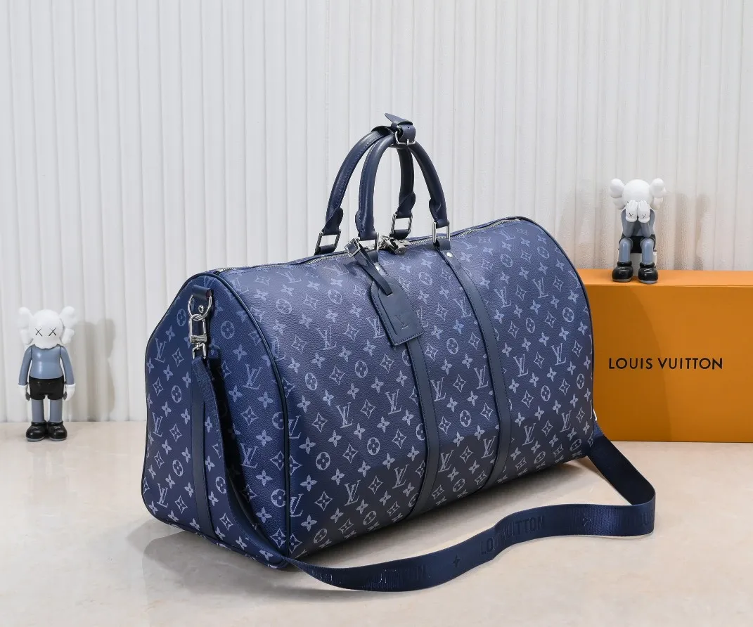 Batch 460M11558 41416 41414 Black Gradient Blue Green Louis Vuitton LV 24FW Monogram New Presbyopic Bag Louis Vuitton LV 24FW New Monogram Black Presbyopic Gradient Blue Presbyopic Series Messenger Messenger Bag Montsouris Satchel Keepall 55 Travel Bag Multiple Classic Styles Size: 55X27X20CM
