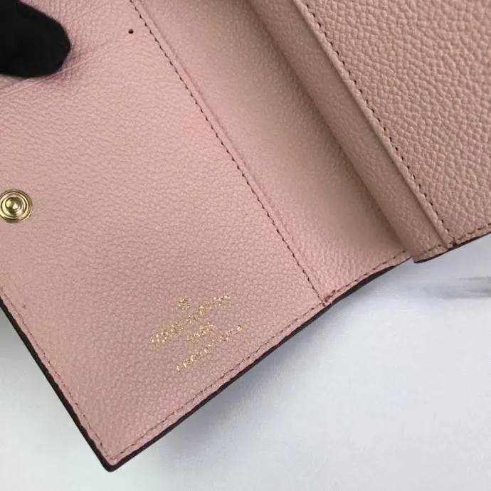 P150M80152 This Cléa wallet is made of Monogram Empreinte soft grained cowhide, embellished with Louis Vuitton's iconic Monogram embossed pattern. It has a stylish design, is exquisite and compact but has a spacious capacity. It is equipped with an external patch pocket, zipper coin pocket, banknote compartment and six credit card slots. Dimensions: 12 x 9 x 3.5 cm (length x height x width