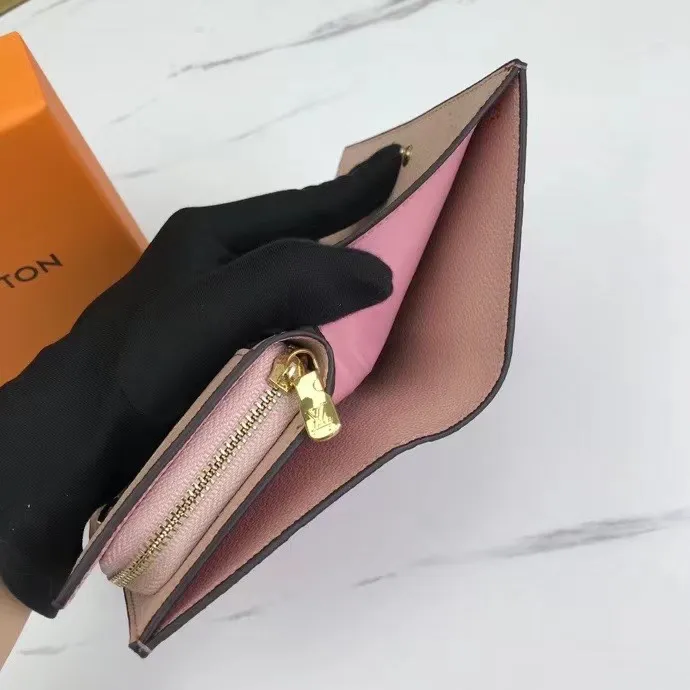 P150M80152 This Cléa wallet is made of Monogram Empreinte soft grained cowhide, embellished with Louis Vuitton's iconic Monogram embossed pattern. It has a stylish design, is exquisite and compact but has a spacious capacity. It is equipped with an external patch pocket, zipper coin pocket, banknote compartment and six credit card slots. Dimensions: 12 x 9 x 3.5 cm (length x height x width