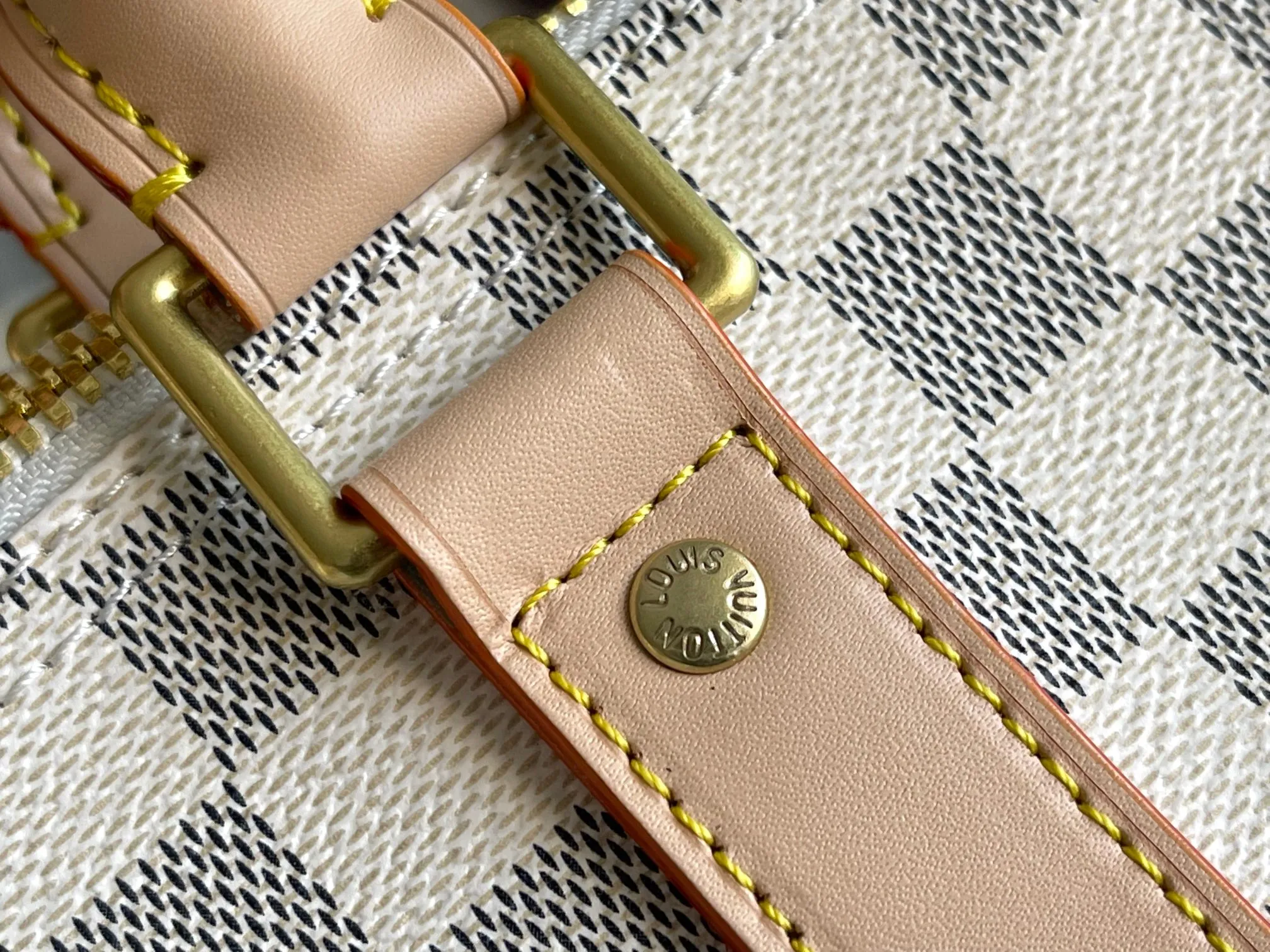 💰960 Top original order M41418 M41416 M41414 Keepall is a classic in the travel bag series. This medium-sized Keepall is made of Monogram canvas, has a spacious capacity, and is equipped with a detachable leather shoulder strap. Dimensions: 45.0 x 27.0 x 20.0 cm, 50cm, 55cm