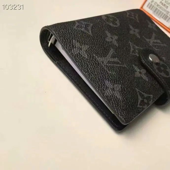 P140 Hot item shipped, model number M20005. This small notepad cover is made of Monogram canvas. It can hold three credit cards and can also be used as an address book, notebook or calendar. 10/12 cm (Length x Height) - Epi leather embossed with delicate LV initials and lined with interwoven textured leather - Button closure - Six-ring binder with three rings in sets, six credit card slots and two internal compartments - Notepad insert available separately