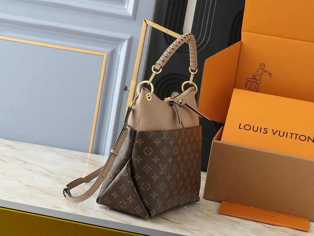 💰240💰Upgraded from the original M45522, 43170. This MONOGRAM canvas material is a new style of Melie handbag, a fashionable must-have item. Veau Cachemire leather material. Full leather embossed woven wrist double bag shopping bag. Lightweight and comfortable to carry. Unique vertical and narrow shape with modern style. Zipper pocket with metal engraved zipper puller for more personality. Size: 33x16x30cm