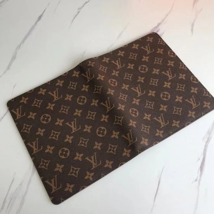 P140💰 4070🔥Hot model Extra large check holder Notebook cover 6 card slots Cowhide ➕ Lv special fabric, with box Size about 18cm Number: 20100/21065