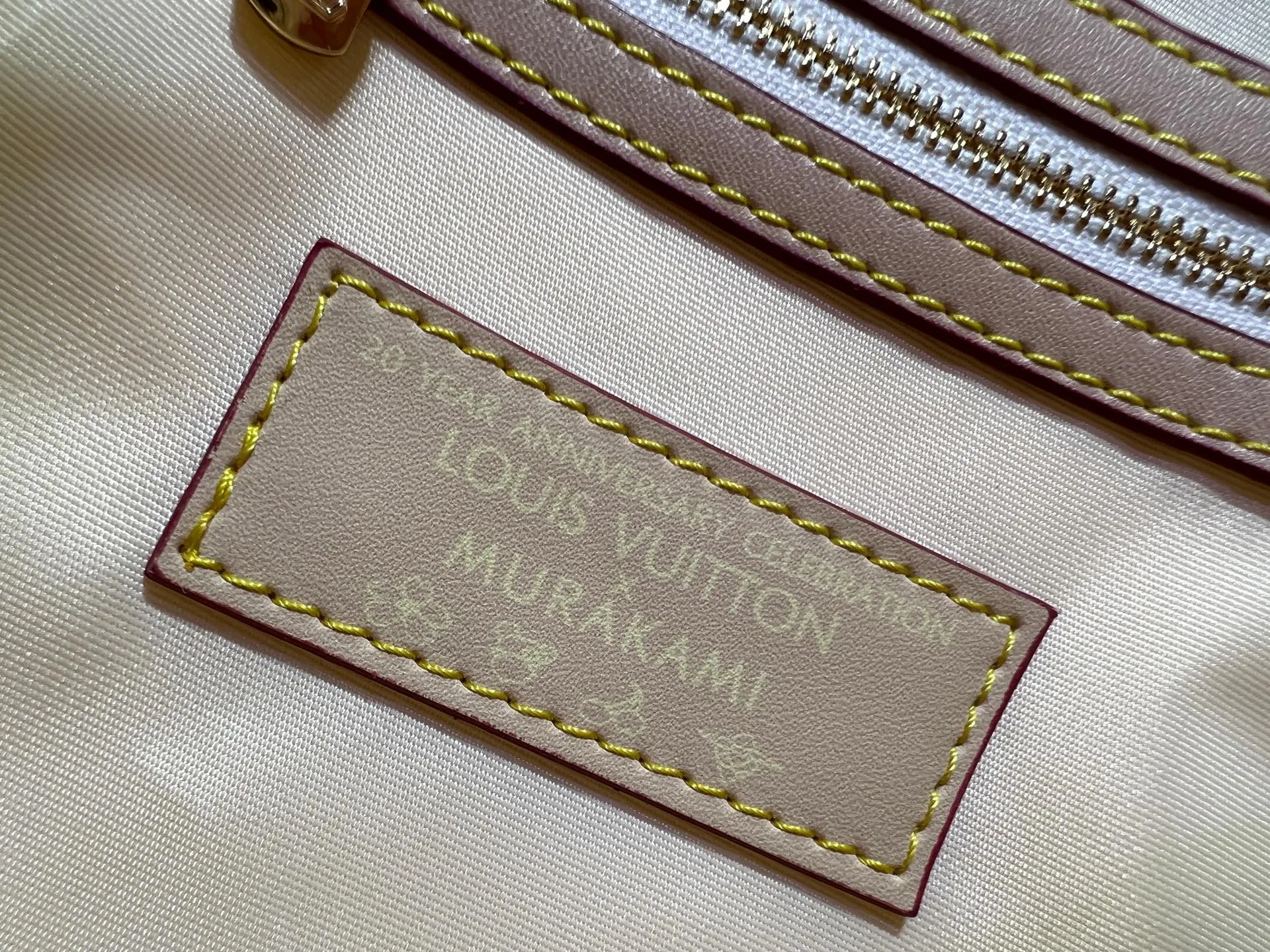 Batch 420💰New arrival M13745 41416 black color white color 33 color series LV2025 spring and summer and Takashi Murakami joint model Fashion is a cycle to celebrate the 20th anniversary of the joint name Size: 50.0X29.0X23.0cm