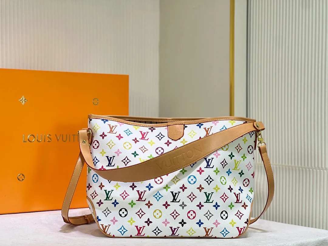 Batch 240💰Upgraded quality Exclusive white large size🔥Super popular🔥🔥💥M44945 The most popular Internet celebrity model recently LV Second-hand Tote Bag The latest model in early spring Small versatile LV upgraded version shopping bag In recent years, LV’s imagination has really become bigger and bigger, the design is unique and classic, with various retro colors and decorations, size 38.30