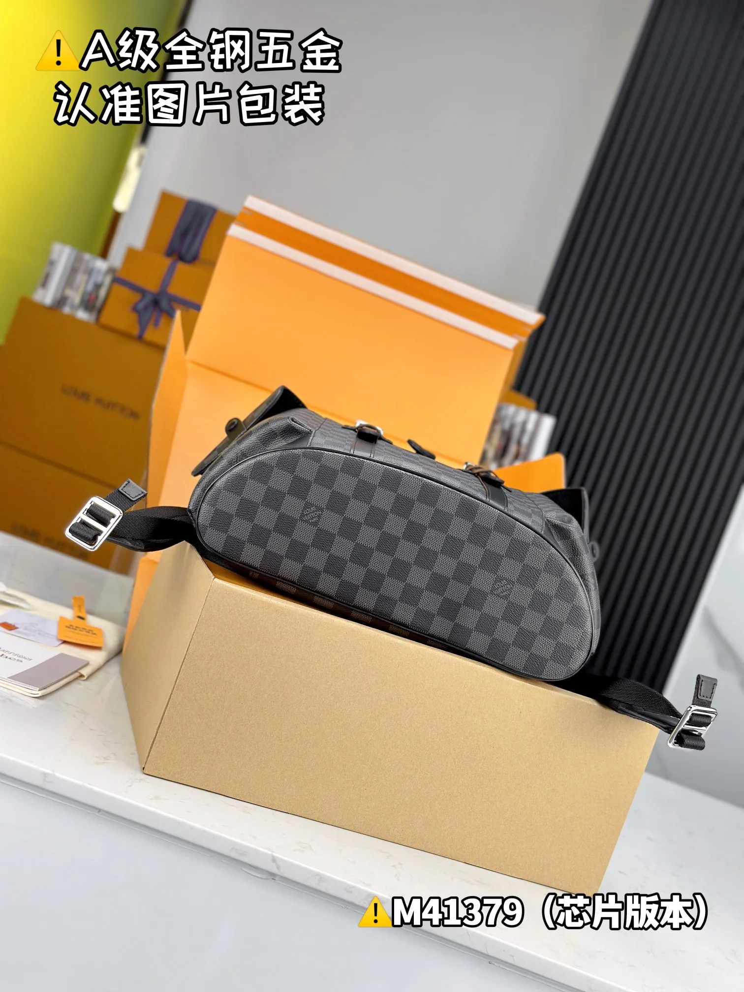 💰2200 [Genuine grade] [Super grade MB high elastic fabric] Christopher medium backpack Model: N41379 Material: A+ grade all-steel hardware, imported high elastic fabric Packaging: Full set of special grade duty-free MB packaging Size: 38x44x21cm