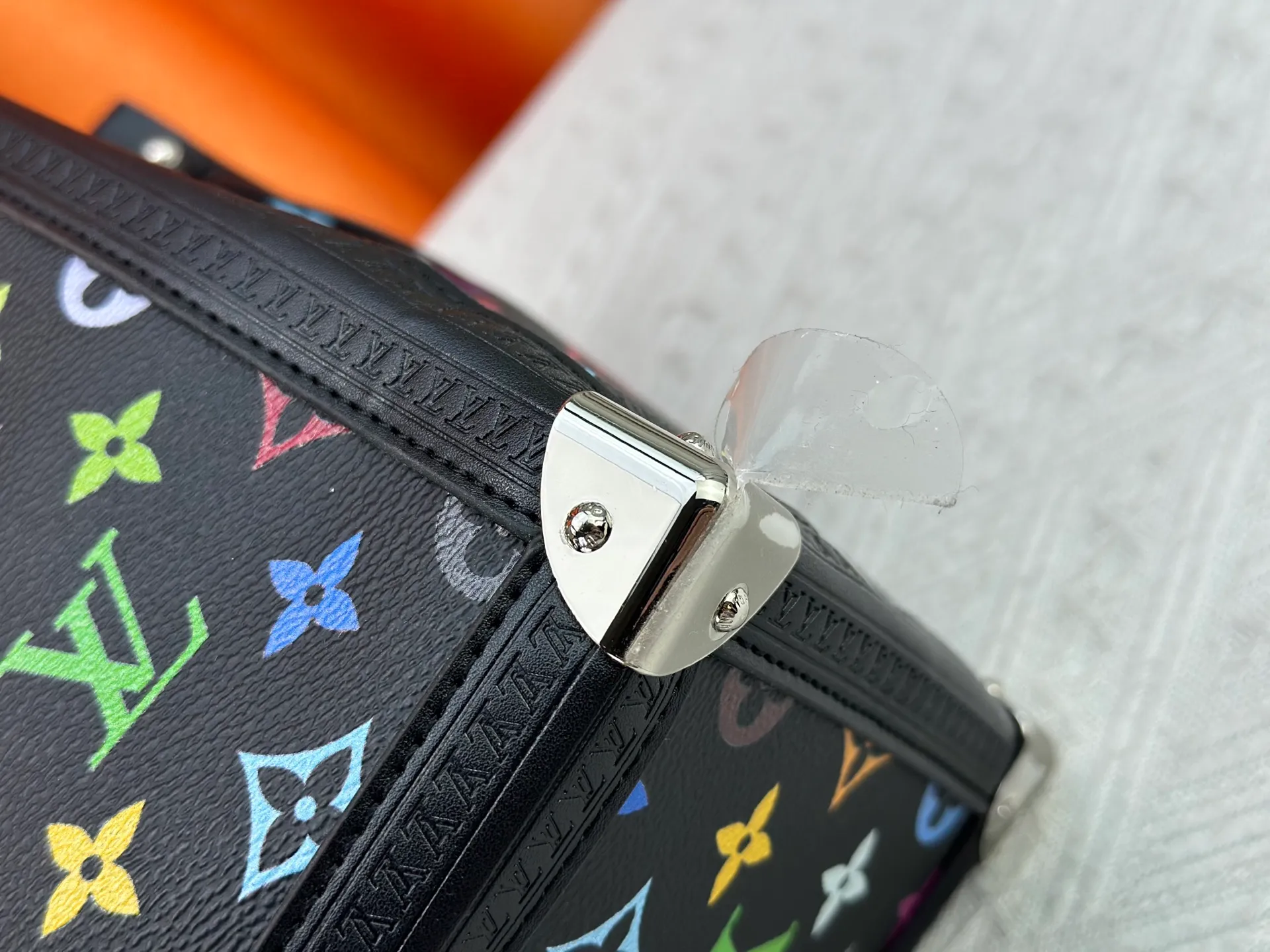 P340 M13079 New white three-color lv Louis Vuitton women's shoulder bag Murakami co-branded tote bag size 34