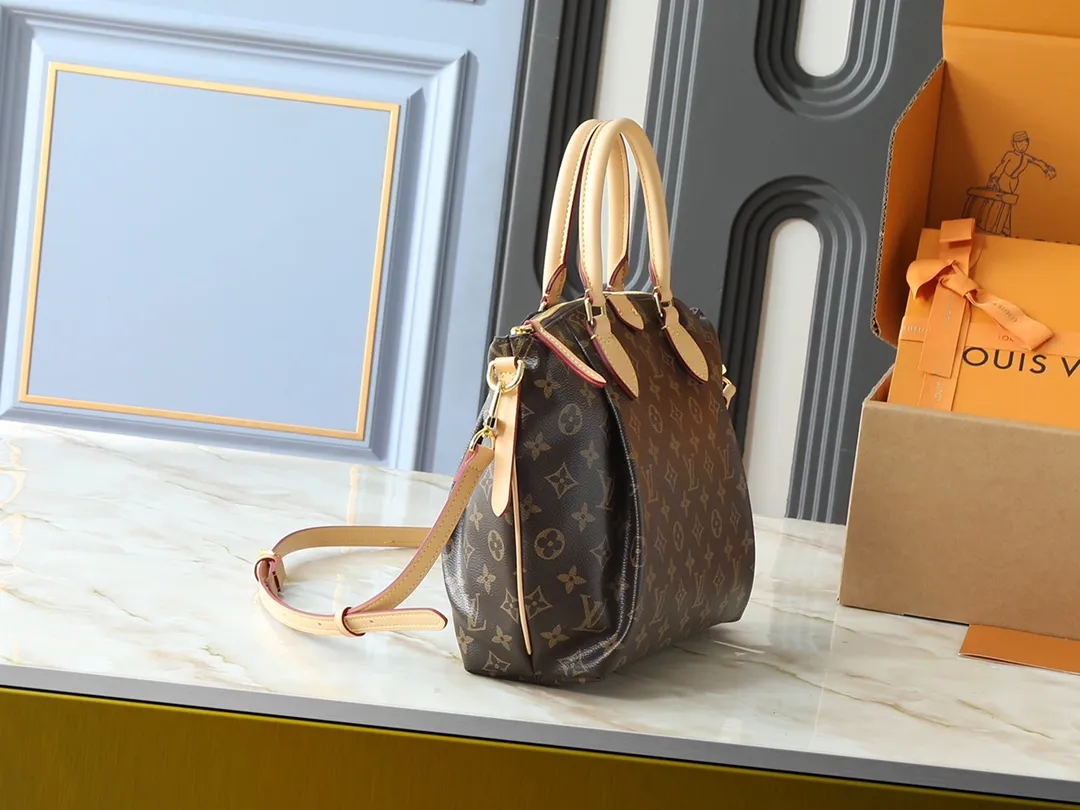 💰Large 260💰💰Small 240💰Upgraded original version🌹🌹🌹[Small size 48813, Medium size M48814] The Turenne handbag makes its grand debut, a new upgraded version, once again surpassing the market products, the thick floral material is soft and stylish💥💥If you know the goods, you should pay attention to the details. [So embarrassing] Made of imported discolored leather, upgraded hardware, shoulder strap style, shiny oil edges, M48813 small size: 36 x 24 x 13 cm M48814 medium size: 40 x 26 x 14 cm