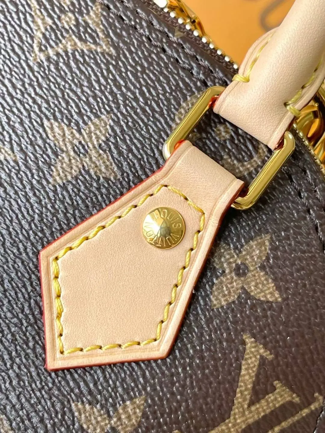 💰1160 Top original order This Alma mini handbag Model: M14933 Material: A-grade all-steel hardware, imported original fabric Size: 18*12*8CM