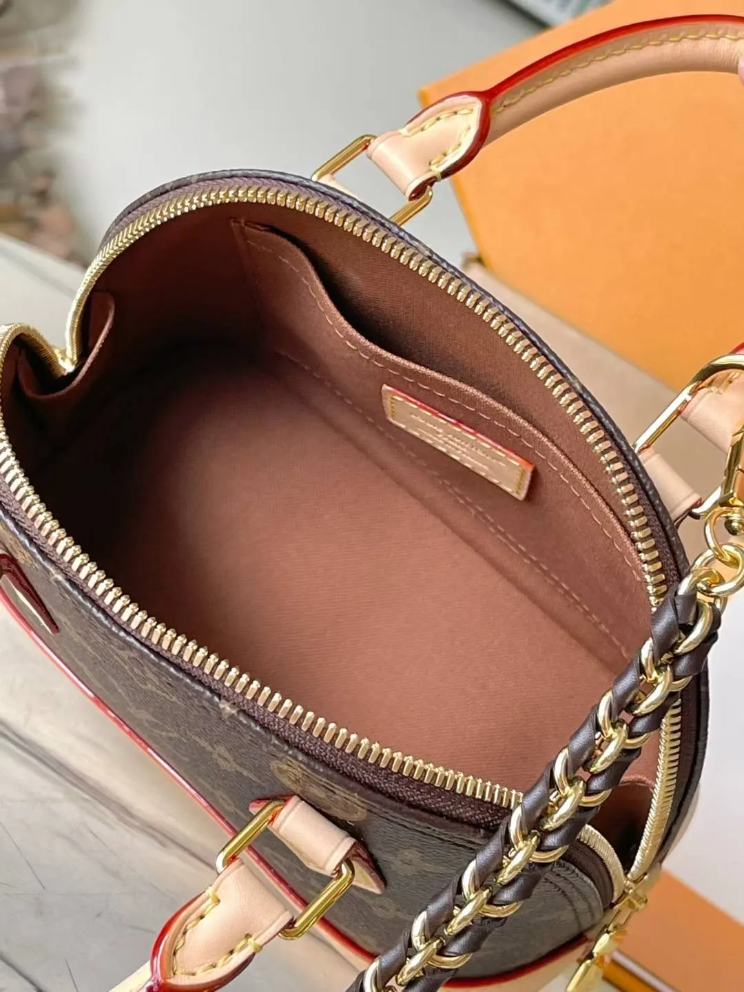💰1160 Top original order This Alma mini handbag Model: M14933 Material: A-grade all-steel hardware, imported original fabric Size: 18*12*8CM