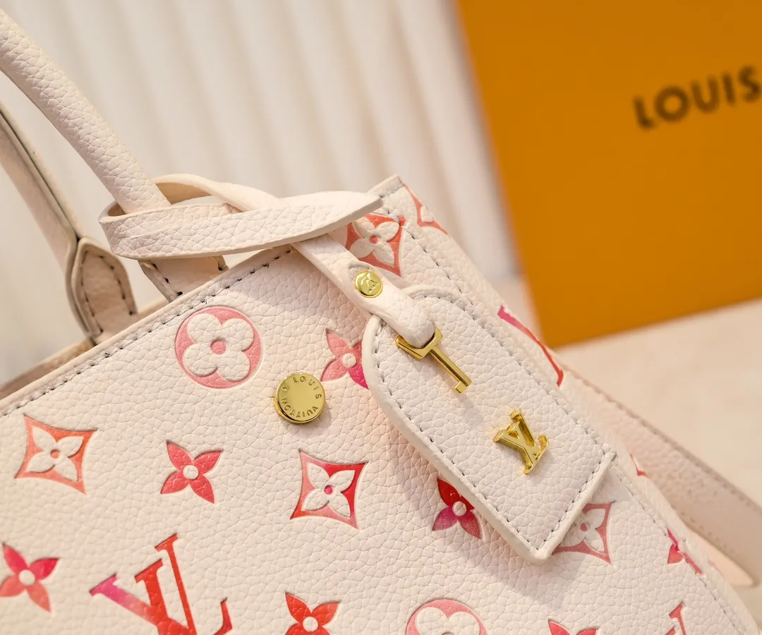 Batch 💰280 Upgraded original N41055 41045 small classic embossed silk screen...Montaigne This handbag is ideal for the energetic business lady. Its three-dimensional shape and sophisticated interior allow it to hold all your daily essentials, while Monogram Empreinte leather adds a touch of elegance. (Length x Height x Width) Small 29x20x13