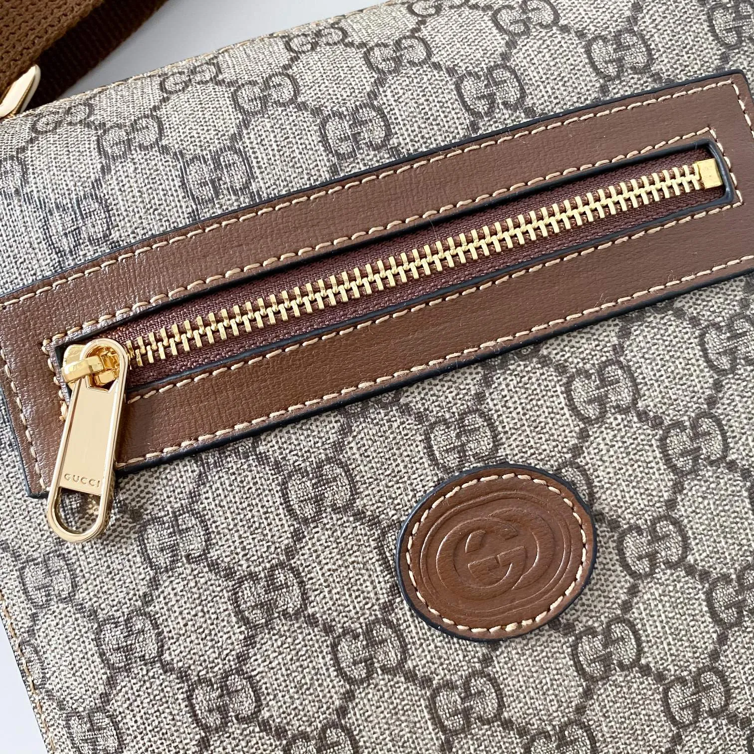 New real shot #💰240 Style number: 681021 Brown ~ 523599 Caramel Size: Width 21