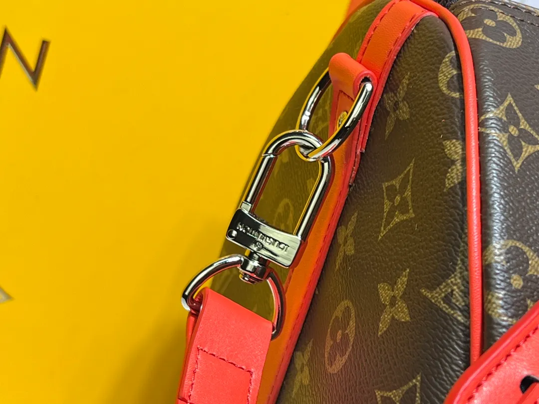 Batch 320💰original goods‼ Word of mouth is full of praise. Returned in three sizes, universal travel bag! KEEPALL 455055 travel bag 5 colors (with shoulder strap) 40568 41418M41416 M41414.  45*27*20／Keepall is a classic in the Louis Vuitton travel bag series. This medium-sized Keepall is made of Monogram canvas, has a spacious capacity, and is equipped with a detachable leather shoulder strap.