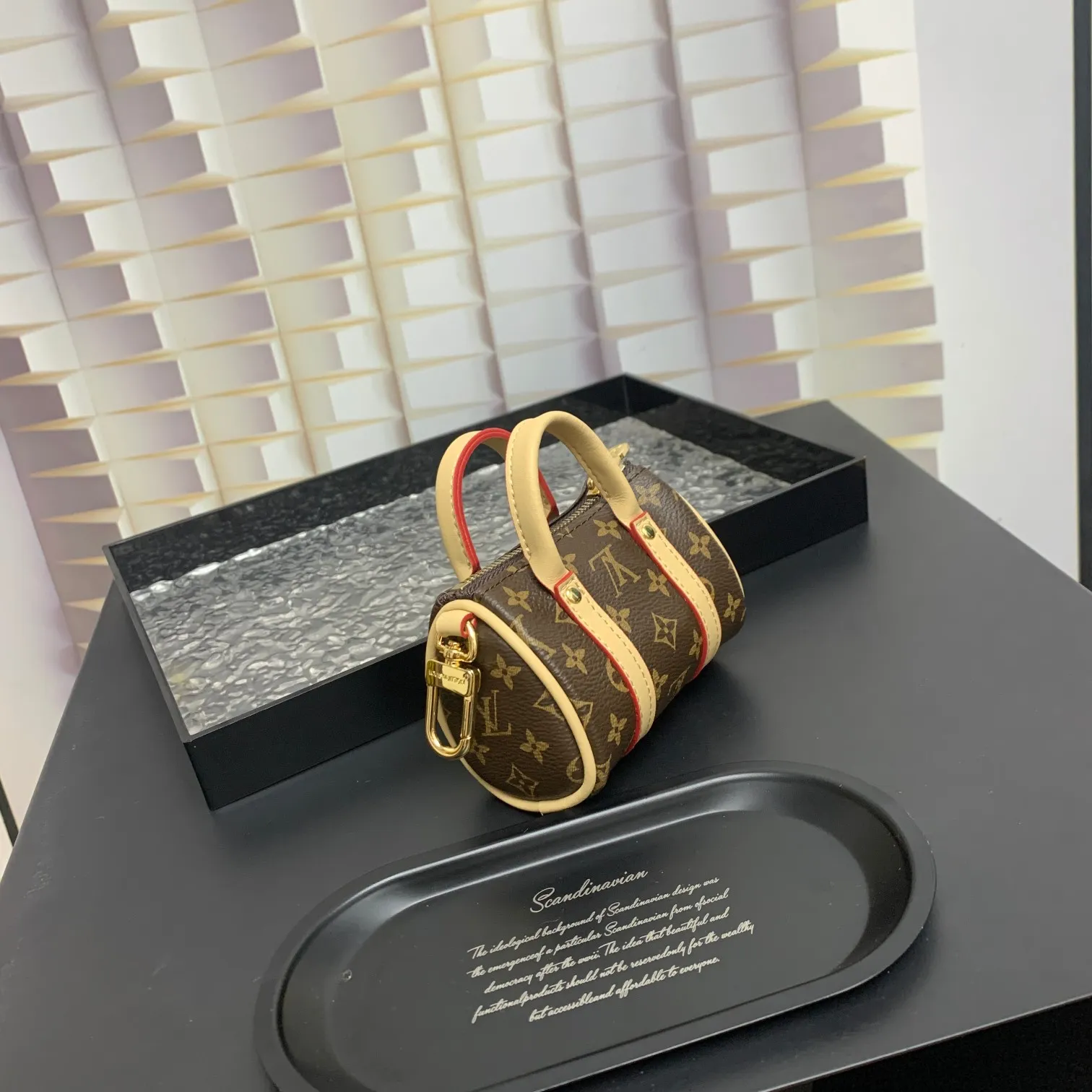 💰200 shipped😍 MINI KEEPALL bag charm and keychain ☀️Louis Vuitton Louis Vuitton lv mini pillow bag pendant ☀️This Mini Keepall bag charm and keychain condenses the classic handbag configuration, boldly showing the spirit of adventure. Monogram canvas with LV inscribed hook buckle, whether hung on a belt or handbag, its zipper closure and built-in keychain ensure secure storage