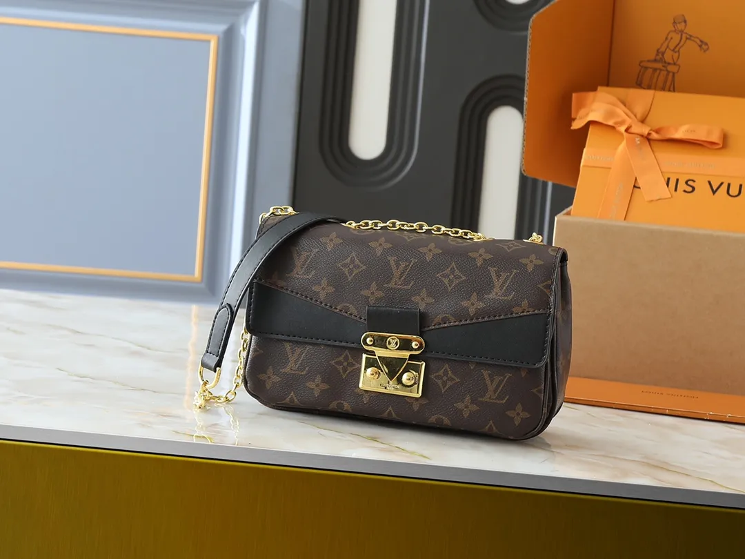 💰260💰Upgraded from the original M46199 M46201 M46200 M46127 M46126 This Marceau chain bag is made of Monogram Empreinte embossed leather, with a plain leather flap and soft leather lining. The signature S-lock clasp and chain add to the elegance, and there's room for a large wallet and iPhone Pro Max. Dimensions:24.5x15x6.5