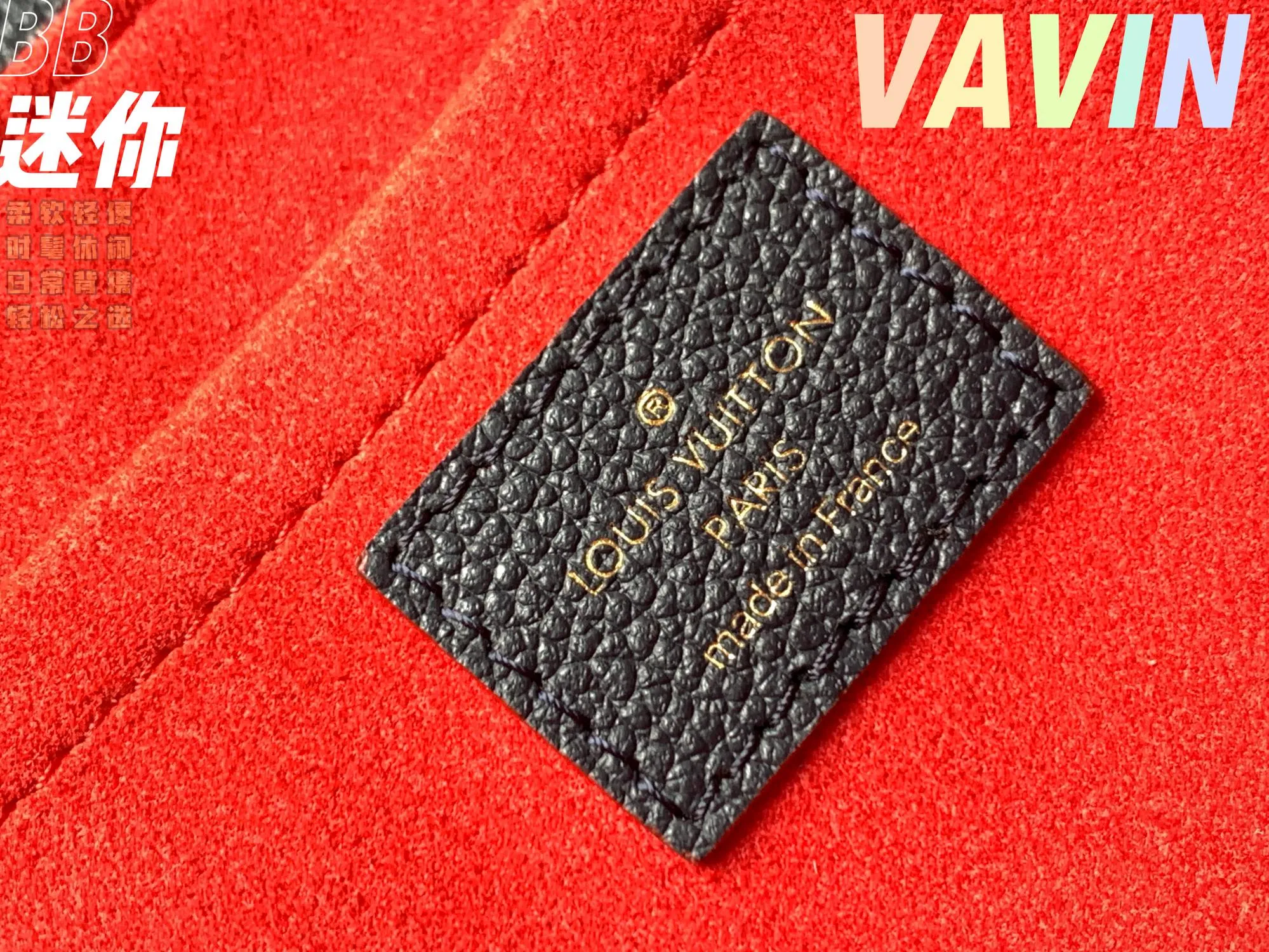 P1360 [Original leather 💋 M44550 navy blue embossed] Made of smooth and embossed Monogram Empreinte Combining silky and textured textures, the hook buckle pays tribute to the design of Louis Vuitton luggage, and is paired with a chain shoulder strap to add contrast. The compact shape contains ample capacity, and is made of a mixture of cowhide leather. This small Vavin handbag features a bright and eye-catching lock design. It is soft, lightweight, fashionable and casual, and is an easy choice for daily carrying. It is equipped with an adjustable leather chain strap, which can be carried on the shoulder or crossbody. Detailed size 21x15x8cm
