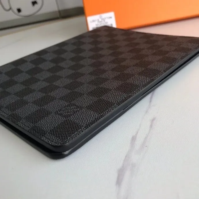 P140💰 4070🔥Hot model Extra large check holder Notebook cover 6 card slots Cowhide ➕ Lv special fabric, with box Size about 18cm Number: 20100/21065