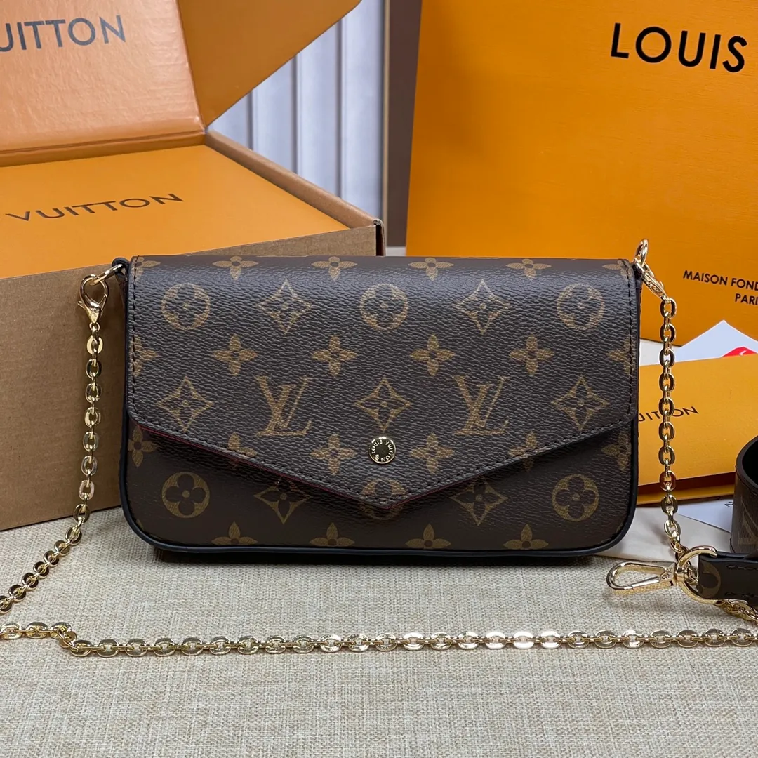 [Upgraded version] P380💰 Upgraded version with full package M61276 LV/Louis Vuitton new chain ⛓️ bag + ❣️ wide shoulder strap ❣️ new women's POCHETTE FÉLICIE detachable metal chain bag The design of this three-in-one chain bag is a big surprise. It can accommodate mobile phones, IDs, cash, keys, lipstick and other daily small items. The highlight is that the three colors inside are so cute and the price is quite beautiful. Powerful planting 🎁 Original size 21cm