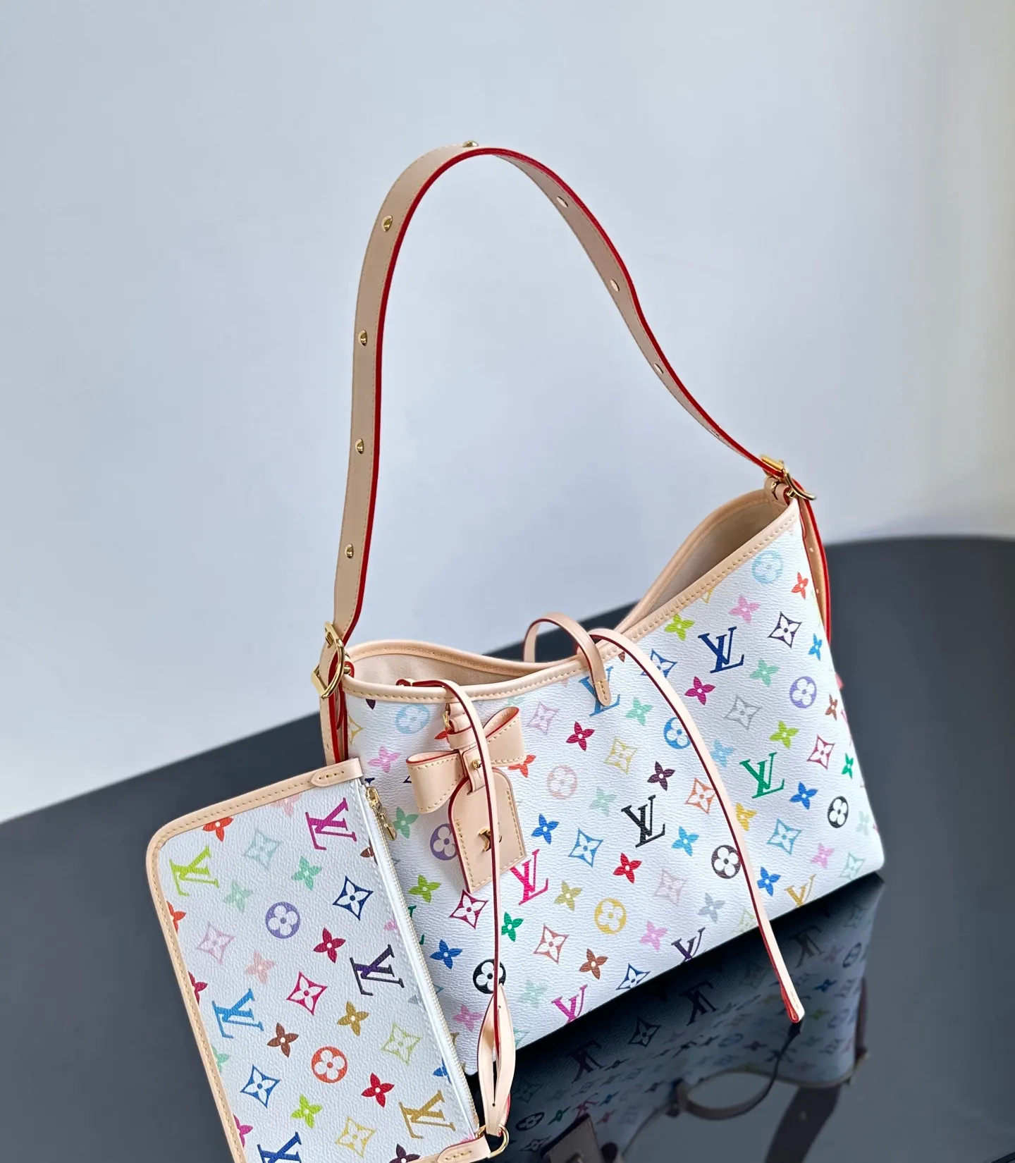 💰2100{Authentic grade}MB original leather M13661 white three-color Carryall small handbag, exclusive channel goods, detailed real photos! MB lies in quality, hardware, fabrics, handwork, oiled edges, A-grade high-quality products, comprehensive upgrades, the photos are consistent with the products, 360 degrees without blind spots, take a look at it. Size: 29.0×12.0×24.0 cm110