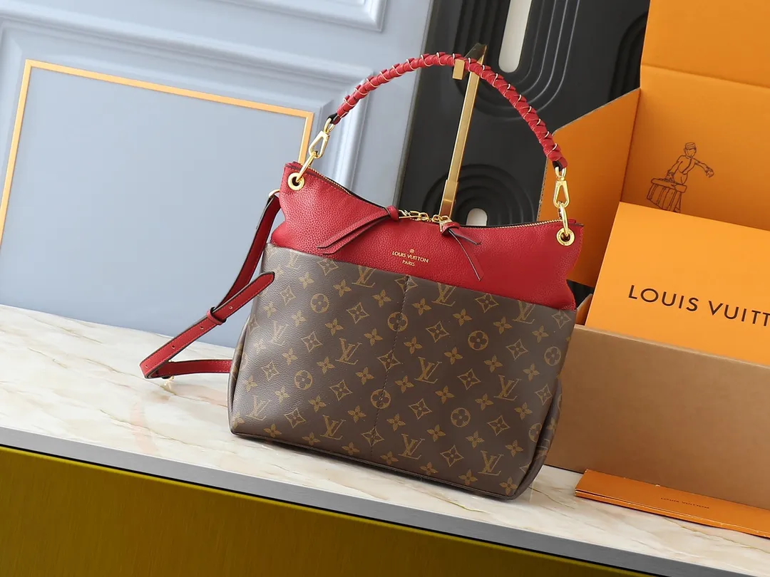 💰240💰Upgraded from the original M45522, 43170. This MONOGRAM canvas material is a new style of Melie handbag, a fashionable must-have item. Veau Cachemire leather material. Full leather embossed woven wrist double bag shopping bag. Lightweight and comfortable to carry. Unique vertical and narrow shape with modern style. Zipper pocket with metal engraved zipper puller for more personality. Size: 33x16x30cm