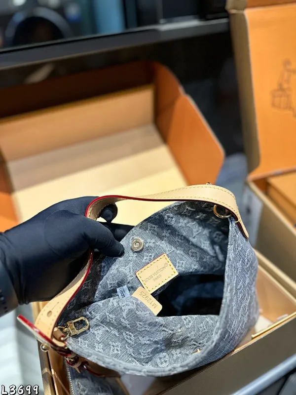 All Categories Official Website "Brand Women's Bags" Women's Bags 💙 LV 2025 New LV Bucket Bag