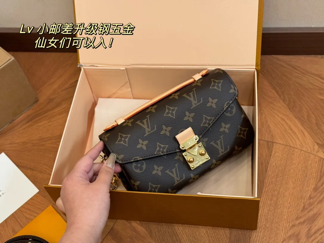 All Categories Official Website "Brand Women's Bags" Women's Bags 💙 LV 2024 Official Website New LV Crossbody Bags