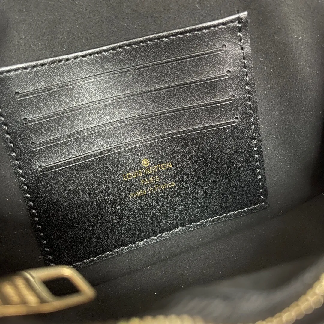 All Categories Official Website "Brand Women's Bags" Women's Bags 💙 LV 2025 New LV Crossbody Bag