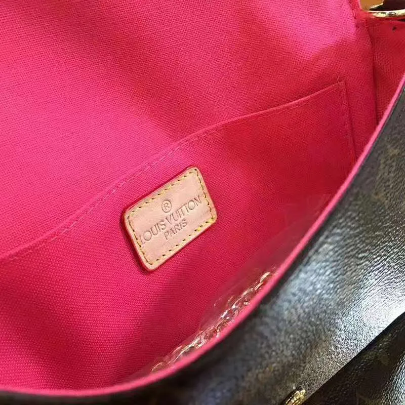 All categories Official website "Brand Women's Bags" Women's Bags 💙 LV 2022 official new LV three-piece handbag wholesale 5800800 High quality Size: 21-11-2CM