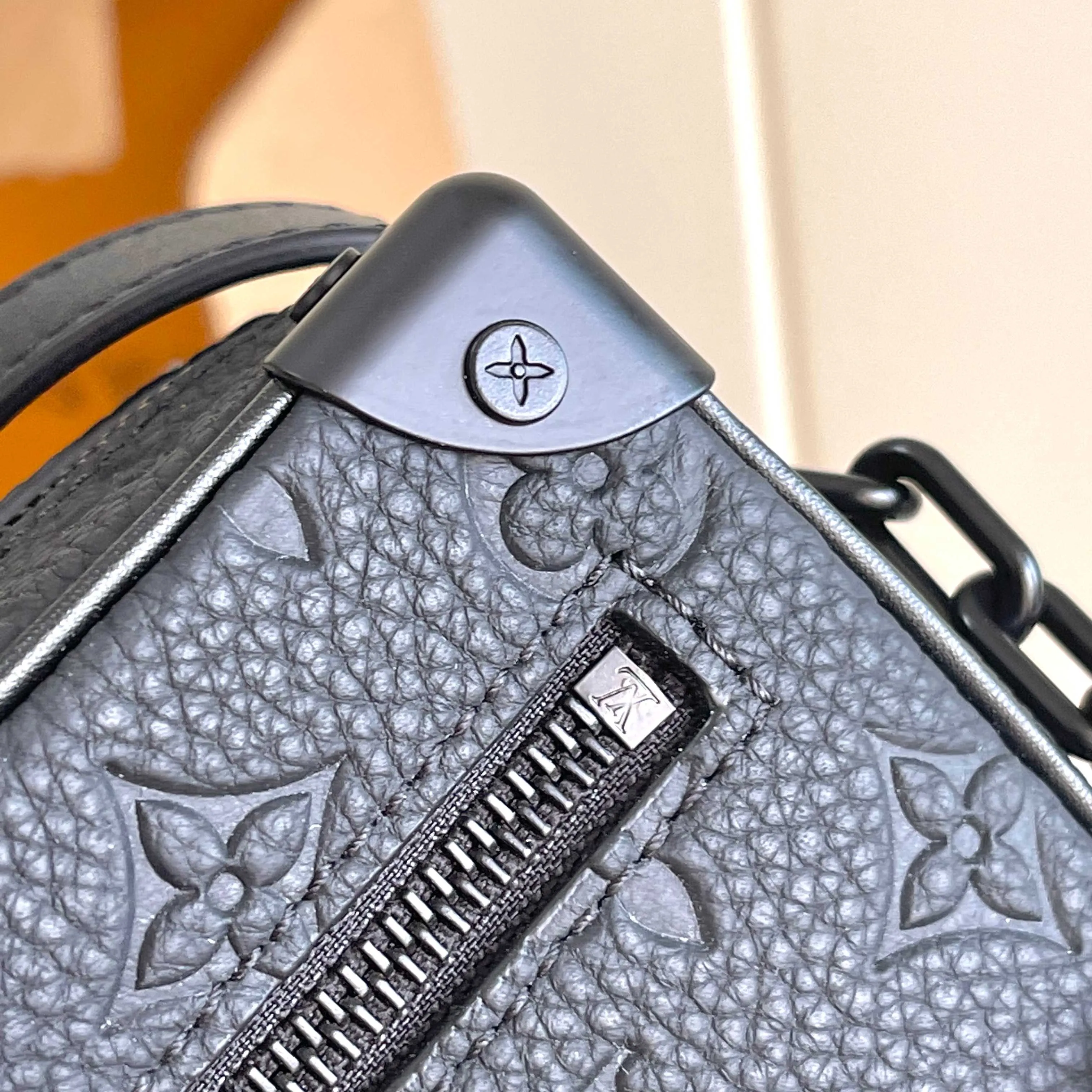 All Categories Official Website "Brand Women's Bags" Women's Bags 💙 LV LV 2026 New Crossbody Shoulder Bag