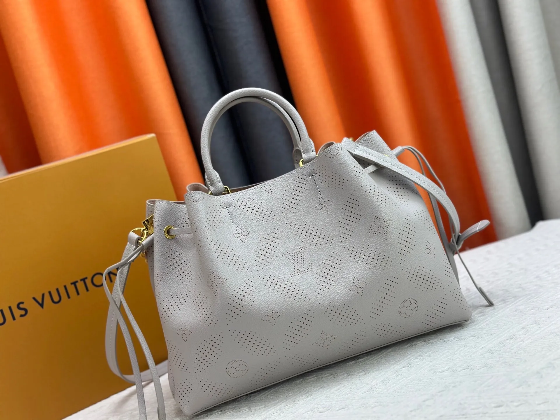 All Categories Official Website "Brand Women's Bags" Women's Bags 💙 LV 2025 New LV Crossbody Bag