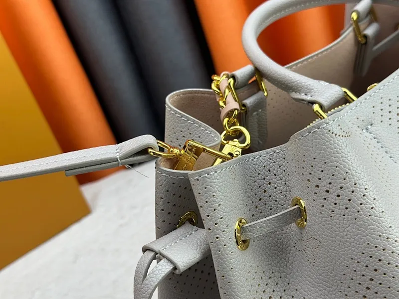 All Categories Official Website "Brand Women's Bags" Women's Bags 💙 LV 2025 New LV Crossbody Bag
