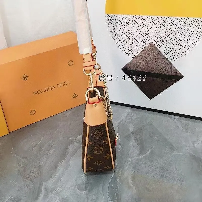 All categories Official website "Brand Women's Bags" Women's Bags 💙 LV fine imitation LV, high imitation LV bags, LV crossbody bags, 2023 official latest version LV crescent bag, LV bag factory, recommended bags, size: 24-23-5.5CM