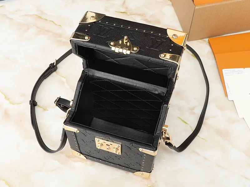 All Categories Official Website "Brand Women's Bags" Women's Bags 💙 LV 2024 Official Website New LV Crossbody Bags