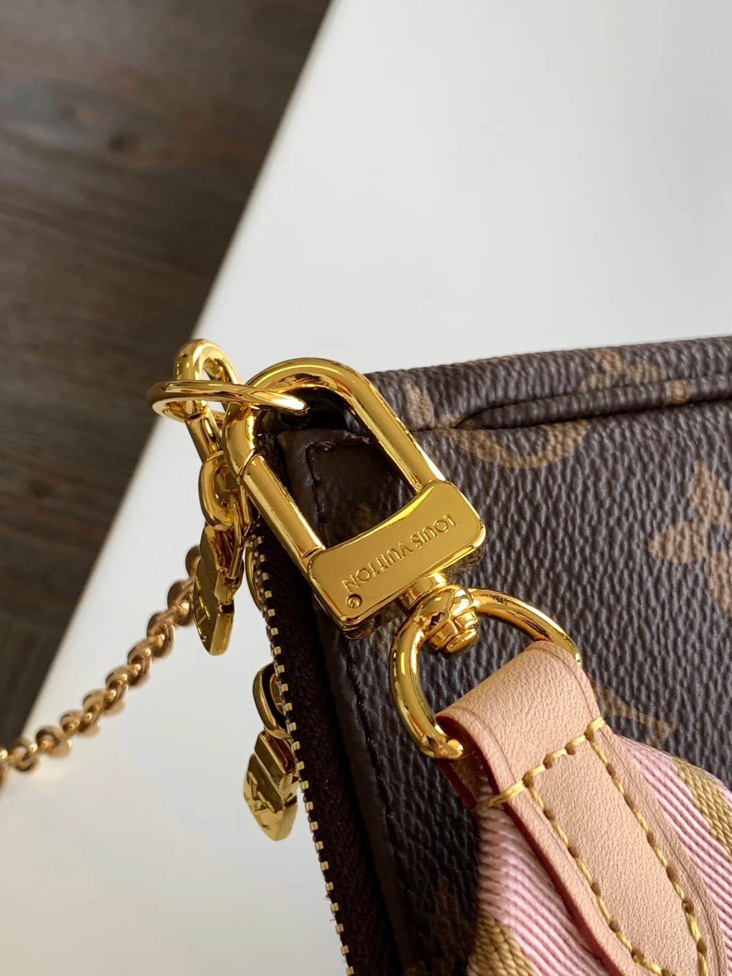 All Categories Official Website "Brand Women's Bags" Women's Bags 💙 LV 2024 New LV Crossbody Bag