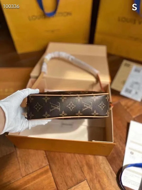 All categories Official website "Brand Women's Bags" Women's Bags 💙 LV fine imitation LV, high imitation LV bags, LV crossbody bags, 2023 official latest version LV crossbody bags, LV bag factory, recommended bags, size: 22CM