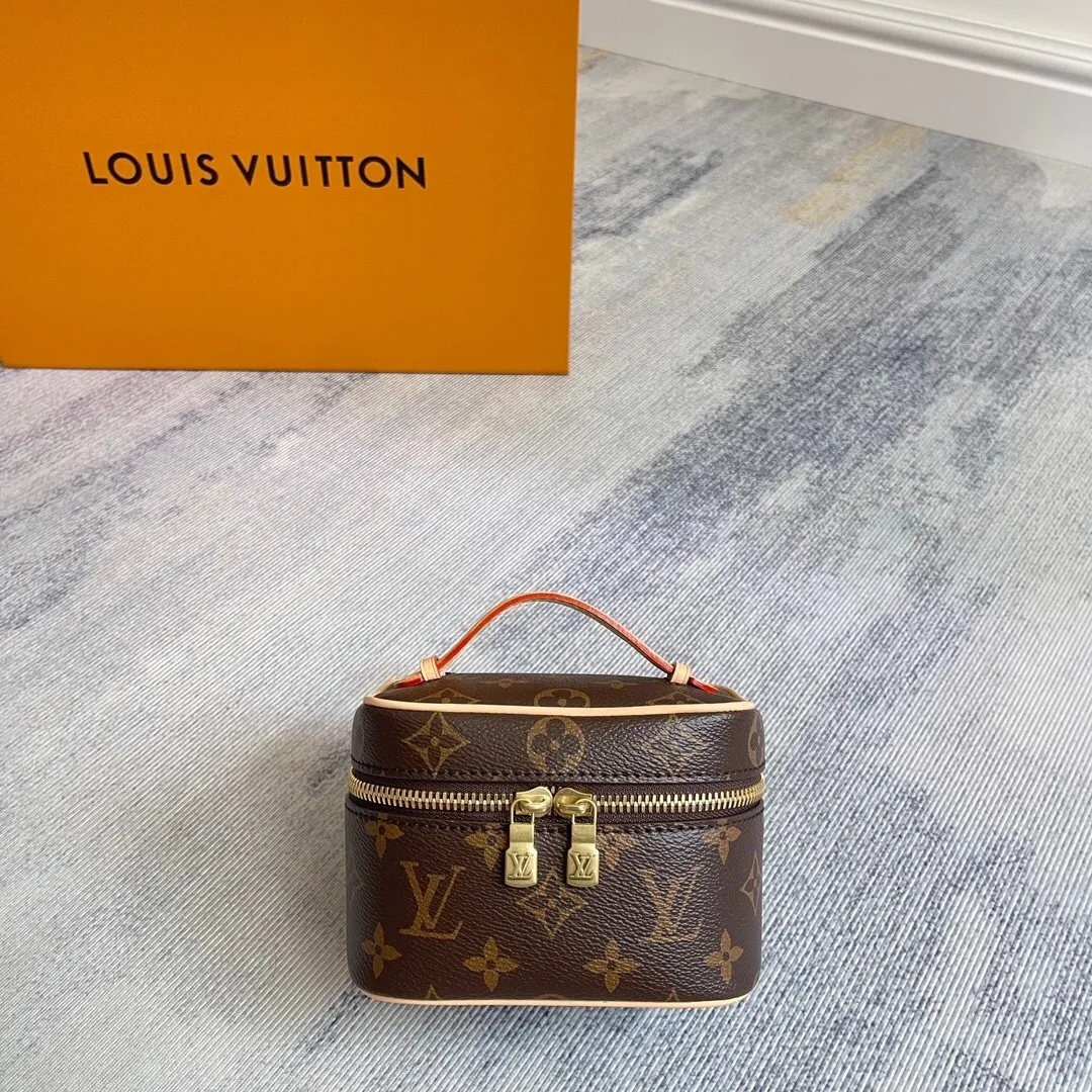 All Categories Official Website "Brand Women's Bags" Women's Bags 💙 LV 2025 New LV Cosmetic Bag