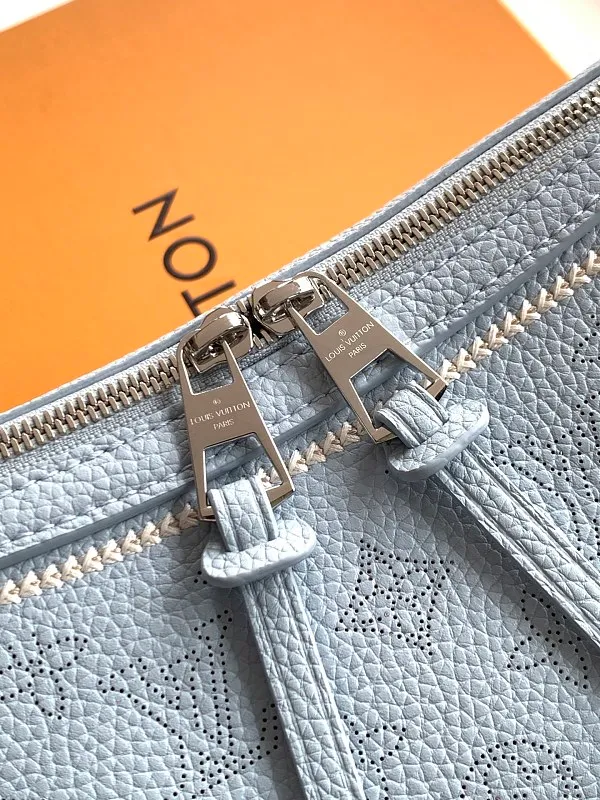 All Categories Official Website "Brand Women's Bags" Women's Bags 💙 LV 2026 New LV Crossbody Bag