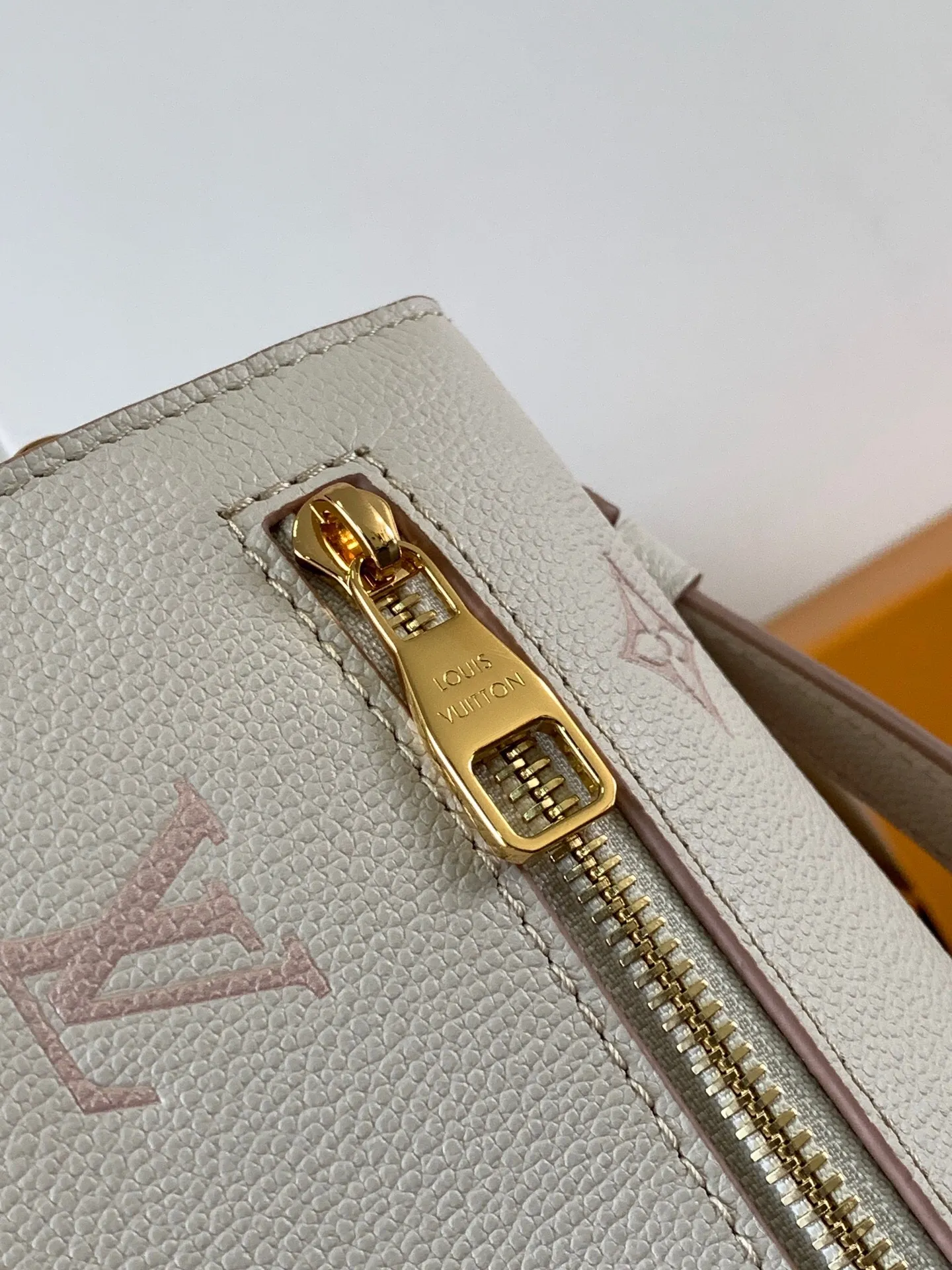 All Categories Official Website "Brand Women's Bags" Women's Bags 💙 LV 2025 New LV Crossbody Bag