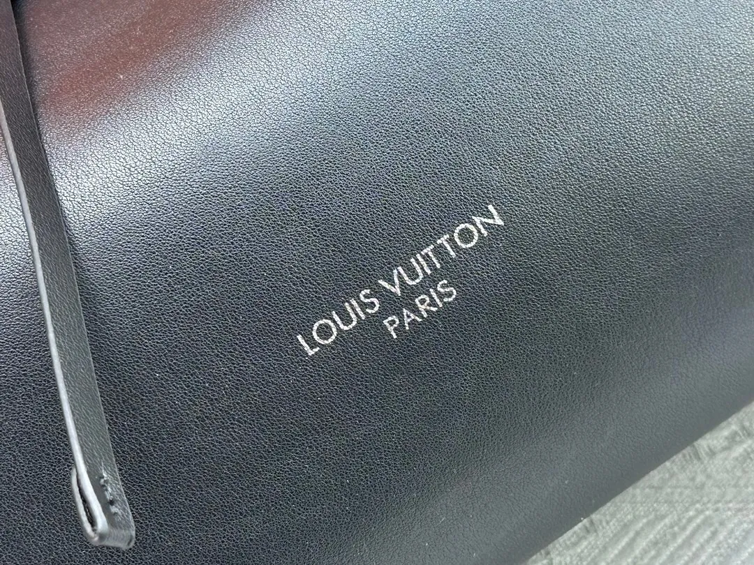 All Categories Official Website "Brand Women's Bags" Women's Bags 💙 LV 2024 New LV Crossbody Bag