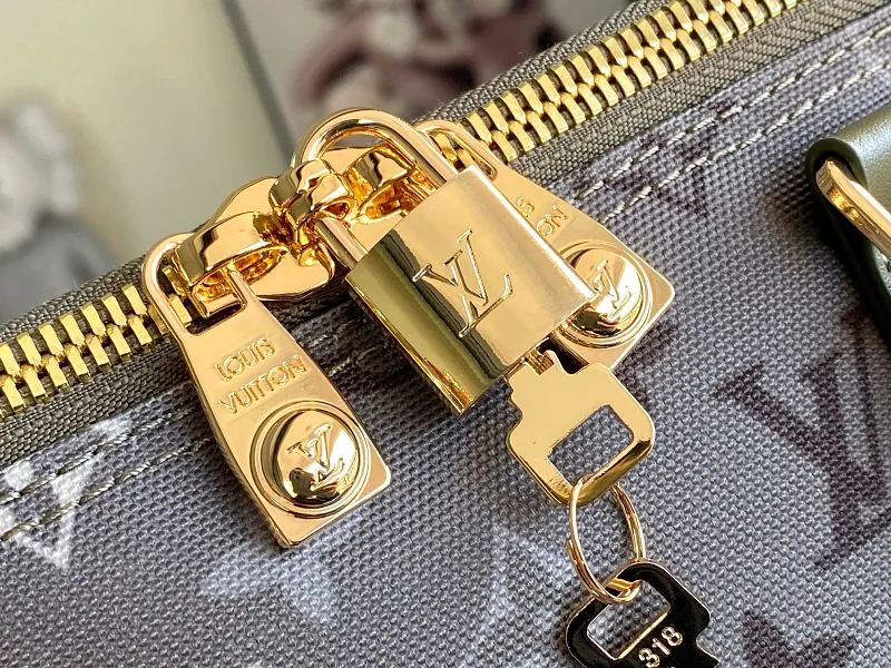 All Categories 💚 Authentic Grade Bags 💚 LV 2026 New LV Travel Bag