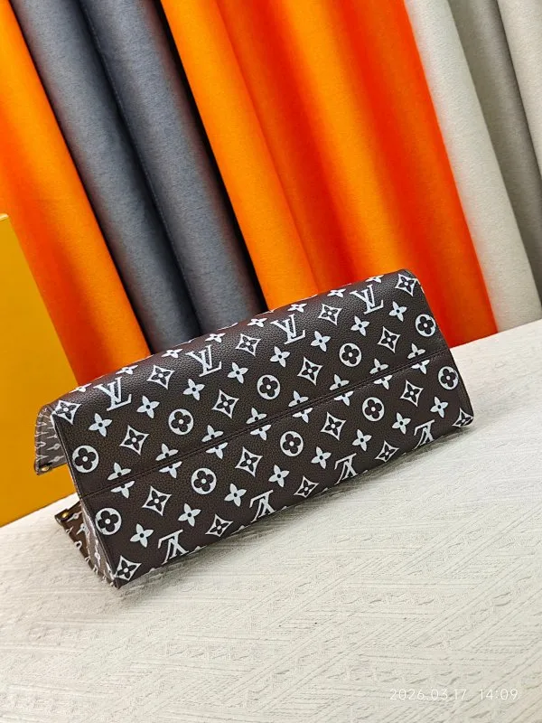 All Categories Official Website "Brand Women's Bags" Women's Bags 💙 LV 2026 Official Website LV Handbags