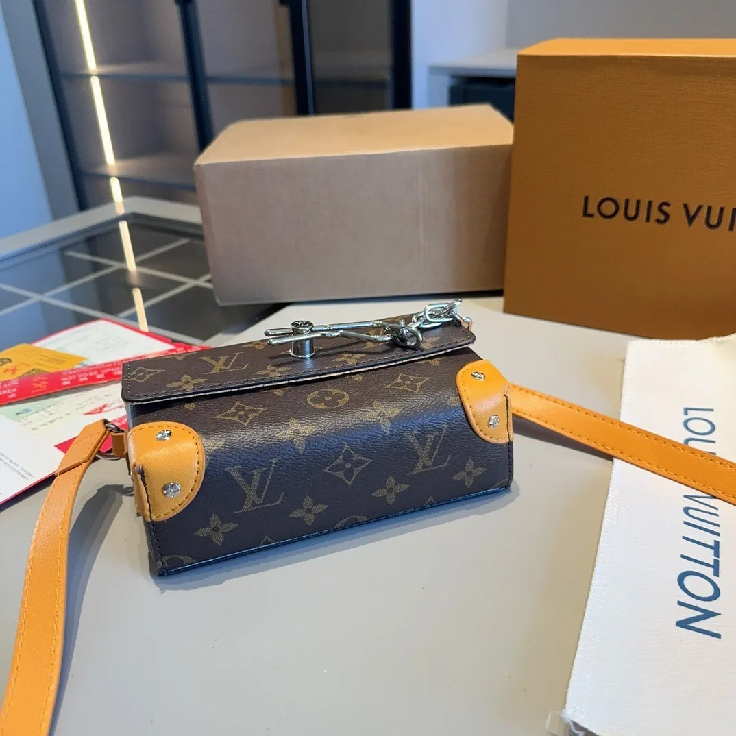 All Categories Official Website "Brand Women's Bags" Women's Bags 💙 LV 2024 New LV Crossbody Bag