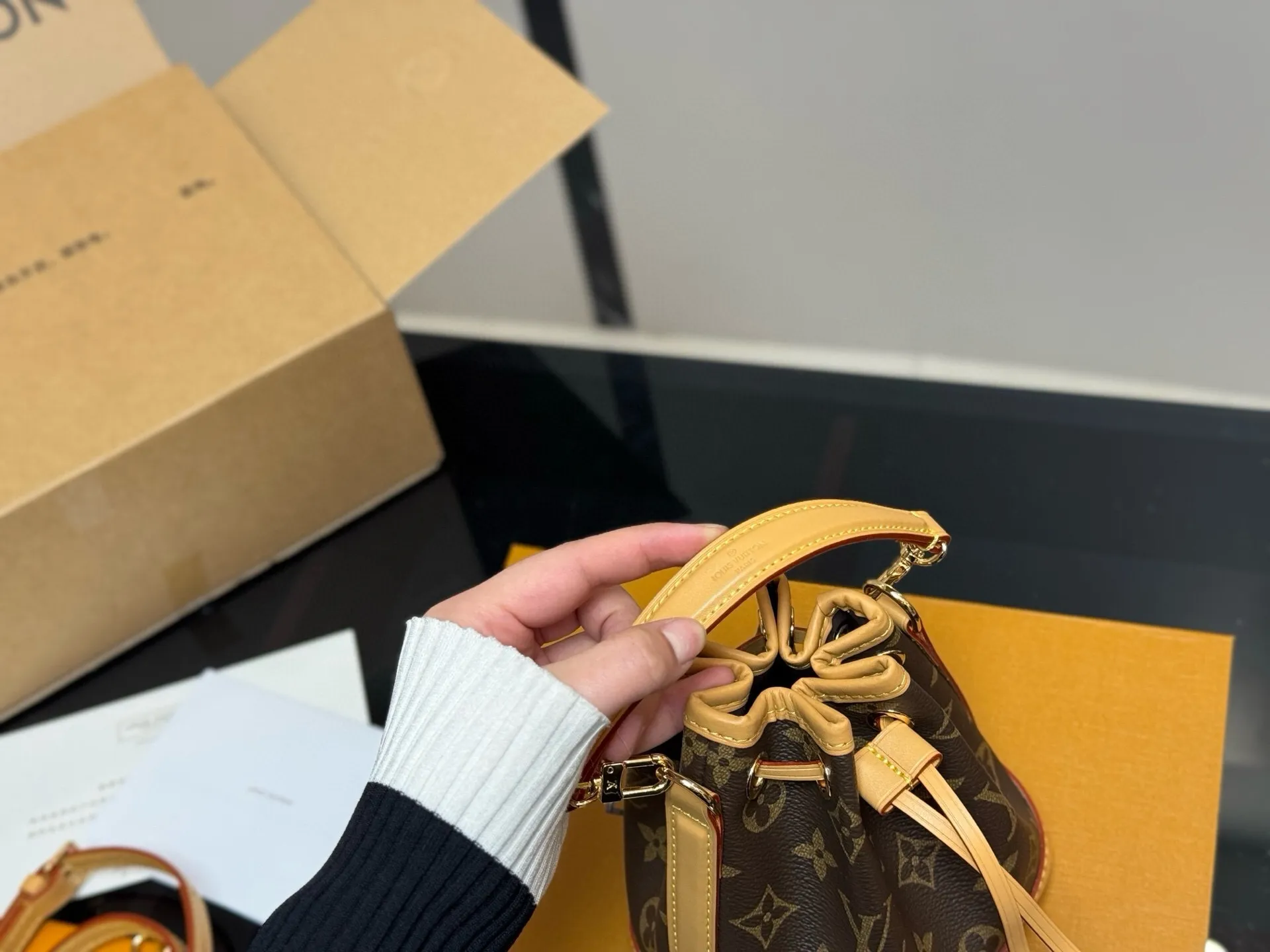 All Categories Official Website "Brand Women's Bags" Women's Bags 💙 LV 2025 New LV Bucket Bag